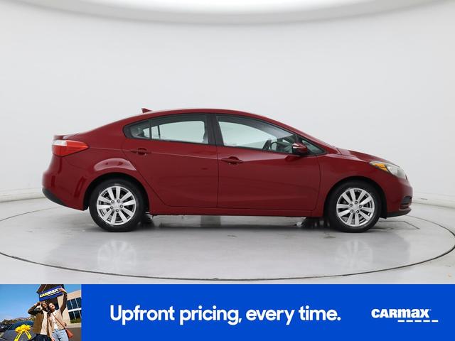Photo of 2014 Red Kia Forte