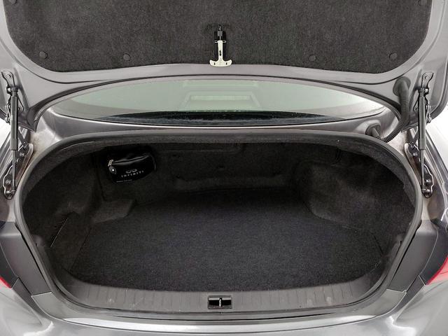 Photo of 2015 Gray INFINITI Q50 Hybrid