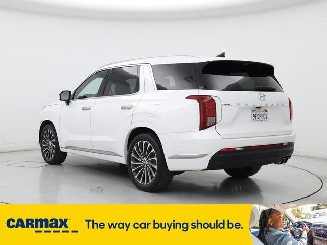 Photo of 2023 White Hyundai PALISADE