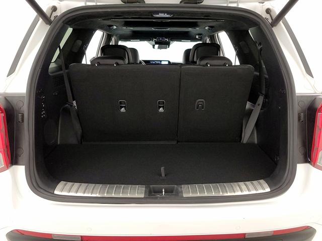 Photo of 2023 White Hyundai PALISADE