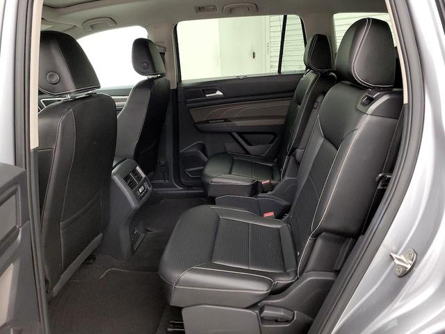 Photo of 2023 Gray Volkswagen Atlas
