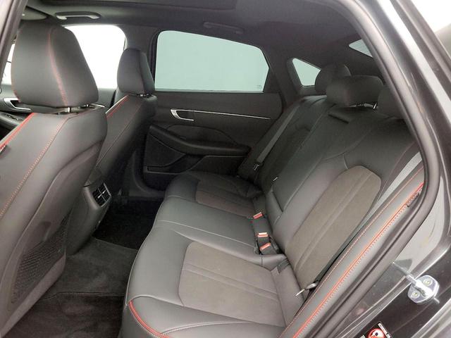 Photo of 2023 Gray Hyundai SONATA