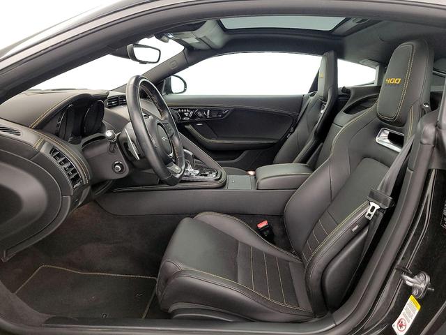 Photo of 2018 Black Jaguar F-TYPE