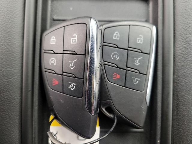 Photo of 2022 Gray Chevrolet Suburban