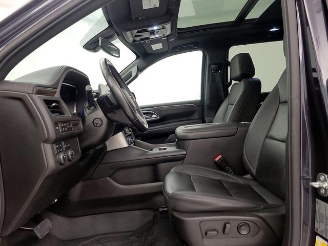 Photo of 2022 Gray Chevrolet Suburban