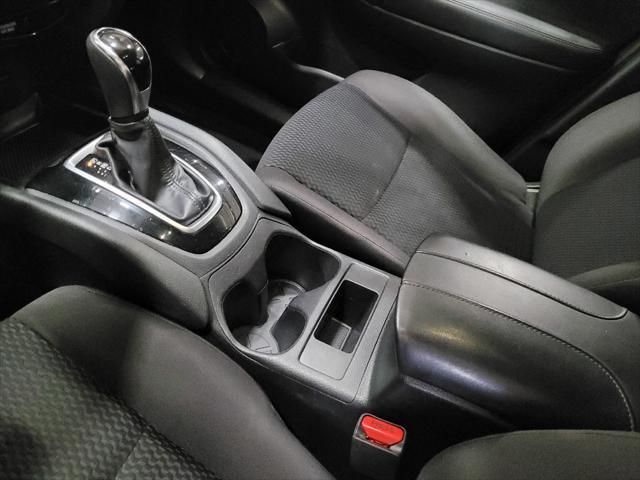 Photo of 2017 Gun Metallic Nissan Rogue Sport
