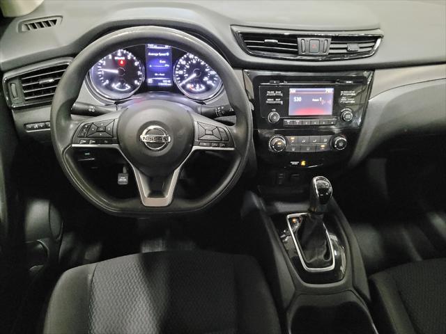 Photo of 2017 Gun Metallic Nissan Rogue Sport