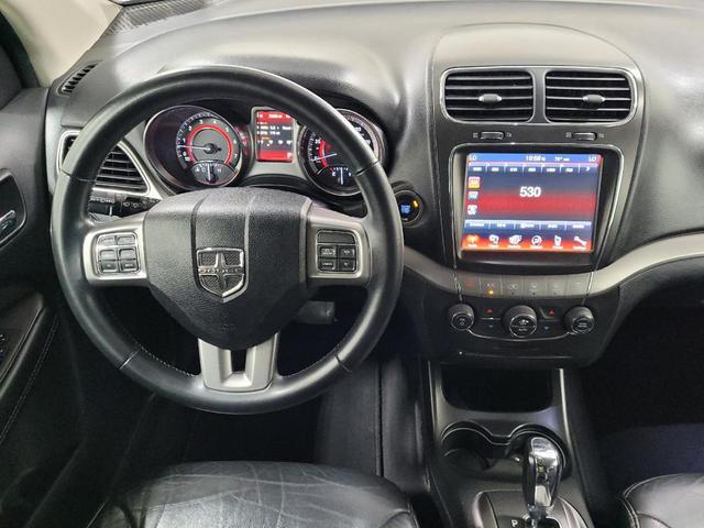 Photo of 2018 Granite Pearlcoat Dodge Journey