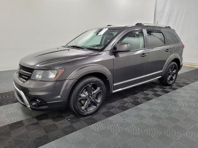 Photo of 2018 Granite Pearlcoat Dodge Journey