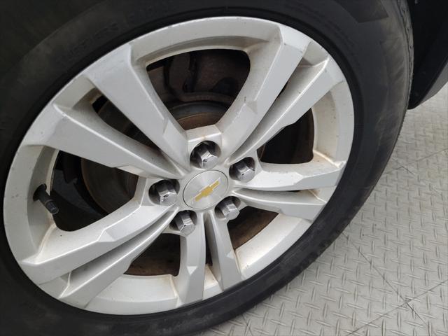 Photo of 2015 Black Chevrolet Equinox