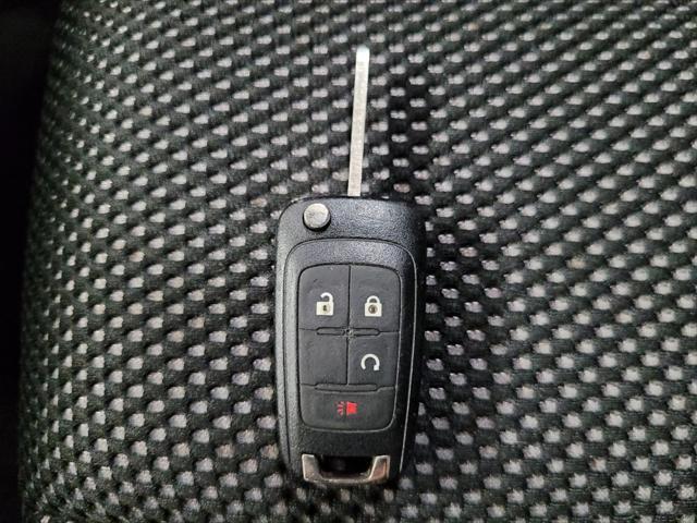 Photo of 2015 Black Chevrolet Equinox
