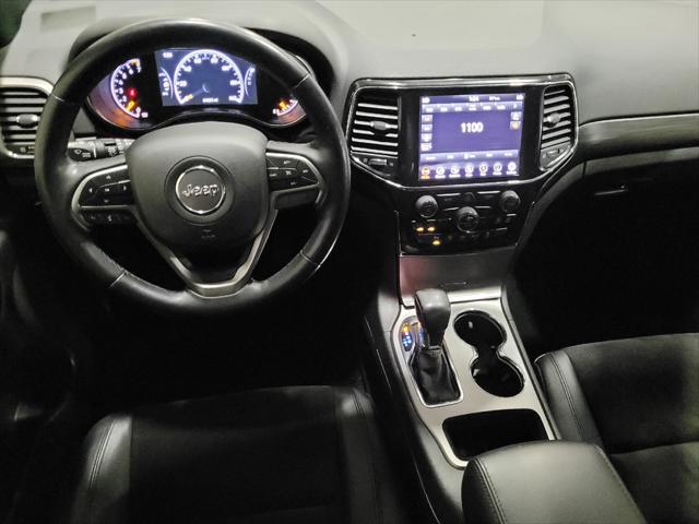 Photo of 2021 Diamond Black Crystal Pearlcoat Jeep Grand Cherokee