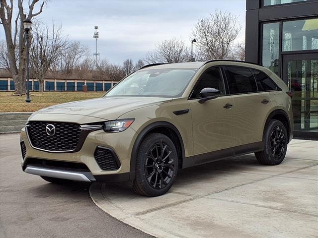 Photo of 2025 Zircon Sand Metallic Mazda CX-70