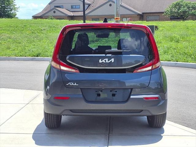 Photo of 2022 Gravity Gray Kia Soul
