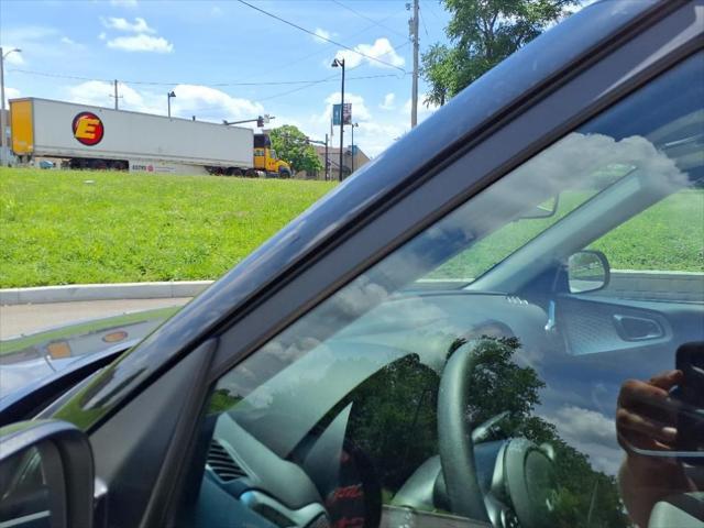 Photo of 2022 Gravity Gray Kia Soul