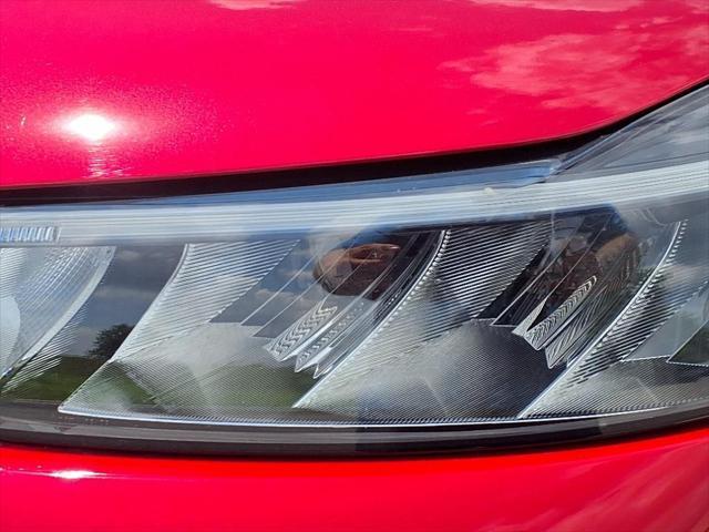 Photo of 2023 Rapid Red Metallic Tinted Clearcoat Ford Escape