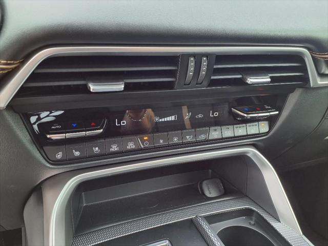 Photo of 2025 Rhodium White Premium Mazda CX-70