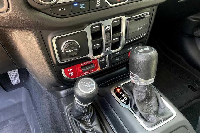 Photo of 2025 Granite Crystal Metallic Clearcoat Jeep Wrangler 4xe