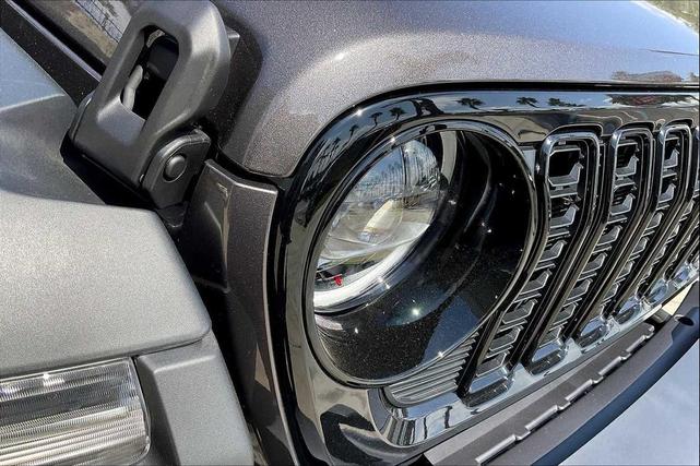 Photo of 2025 Granite Crystal Metallic Clearcoat Jeep Wrangler 4xe