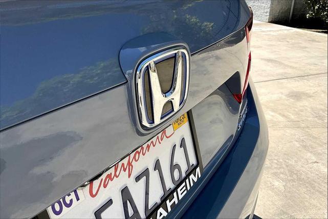 Photo of 2022 Sonic Gray Pearl Honda Accord Hybrid
