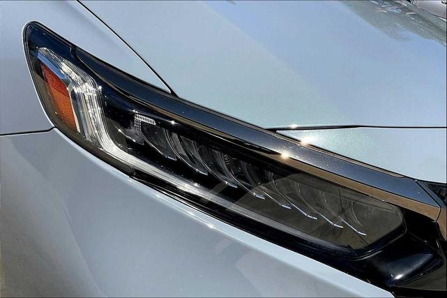 Photo of 2022 Sonic Gray Pearl Honda Accord Hybrid