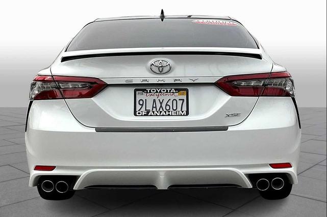 Photo of 2024 Wind Chill Pearl/Midnight Black Metallic Toyota Camry