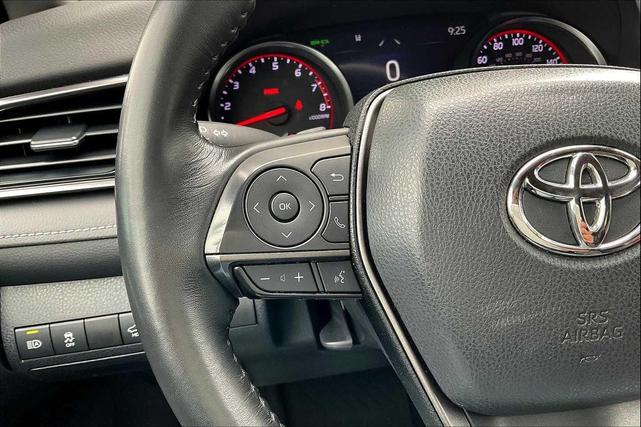Photo of 2024 Wind Chill Pearl/Midnight Black Metallic Toyota Camry