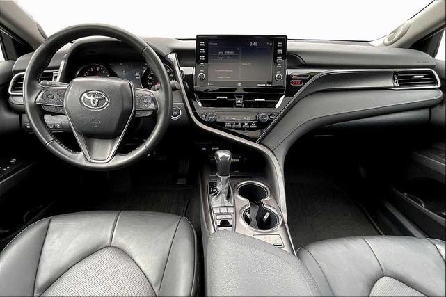 Photo of 2024 Wind Chill Pearl/Midnight Black Metallic Toyota Camry