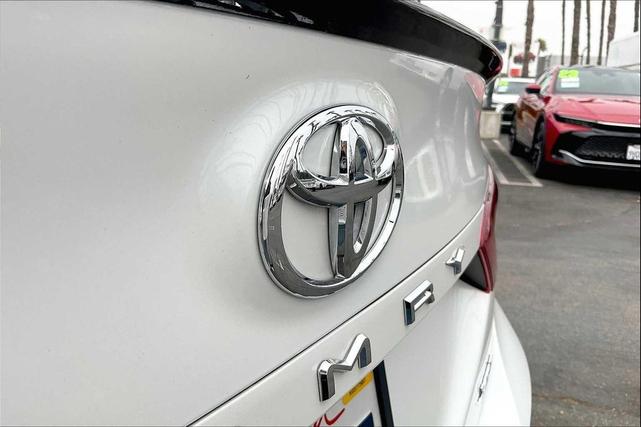Photo of 2024 Wind Chill Pearl/Midnight Black Metallic Toyota Camry