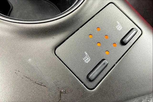 Photo of 2024 Wind Chill Pearl/Midnight Black Metallic Toyota Camry