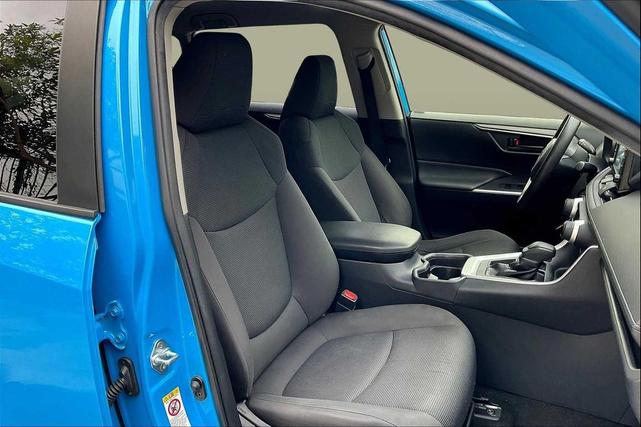 Photo of 2019 Blue Flame Toyota RAV4
