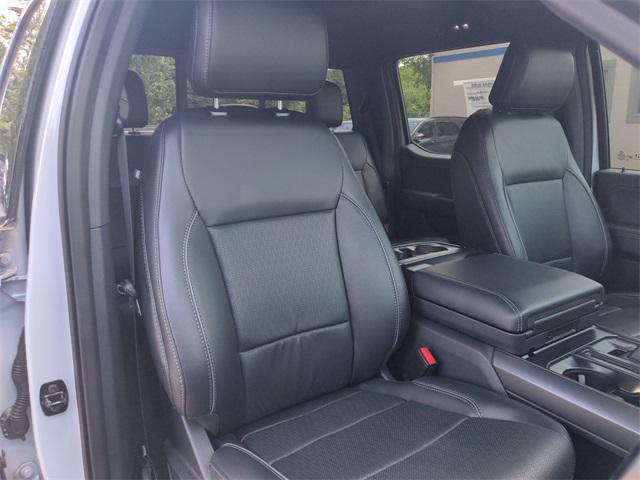 Photo of 2025 White Metallic Ford F-150