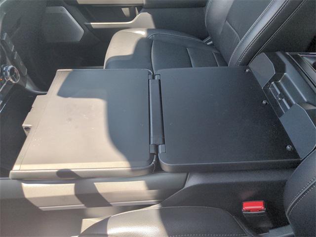 Photo of 2025 White Metallic Ford F-150
