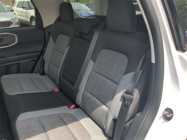 Photo of 2021 Oxford White Ford Bronco Sport