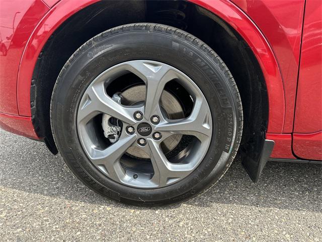 Photo of 2023 Rapid Red Metallic Tinted Clearcoat Ford Escape
