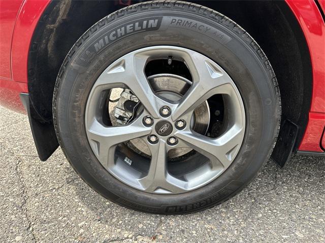 Photo of 2023 Rapid Red Metallic Tinted Clearcoat Ford Escape