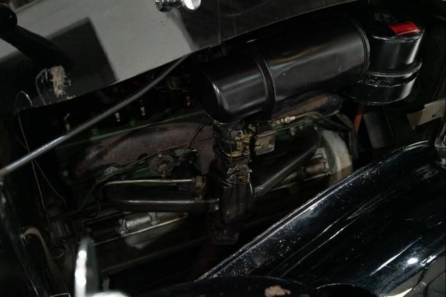 Photo of 1937 Black Packard Super Eight