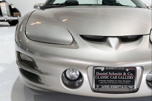 Photo of 2002 Pewter Metallic Pontiac Firebird