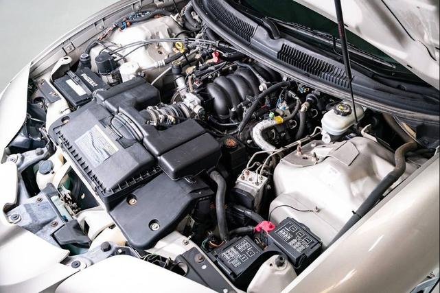 Photo of 2002 Pewter Metallic Pontiac Firebird