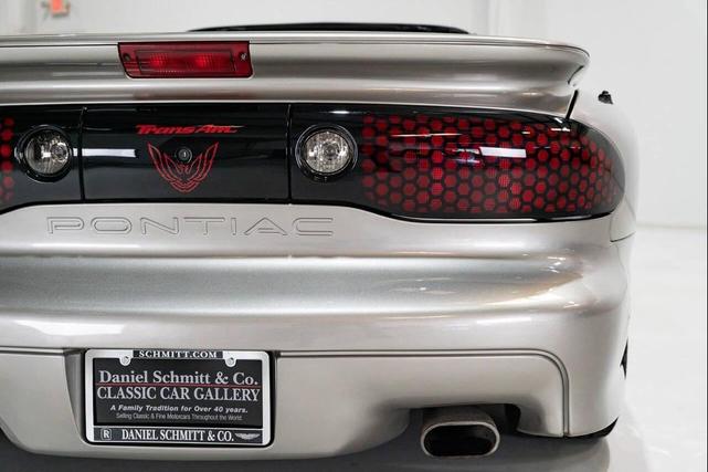 Photo of 2002 Pewter Metallic Pontiac Firebird