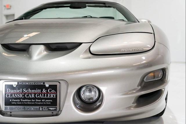 Photo of 2002 Pewter Metallic Pontiac Firebird