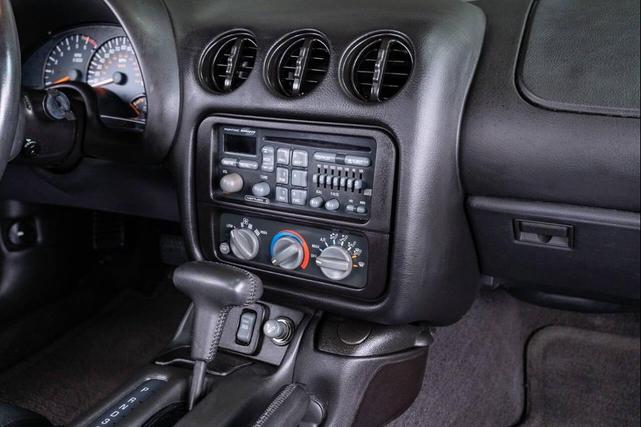 Photo of 2002 Pewter Metallic Pontiac Firebird