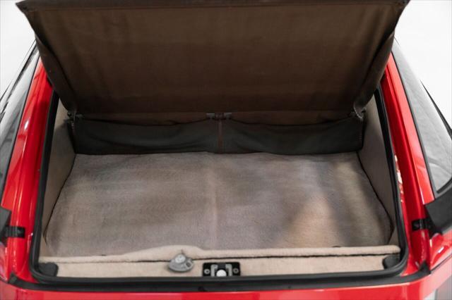Photo of 1983 Guards Red Porsche 928