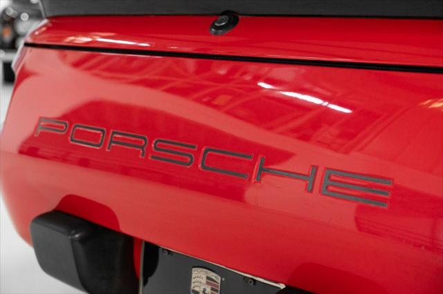 Photo of 1983 Guards Red Porsche 928