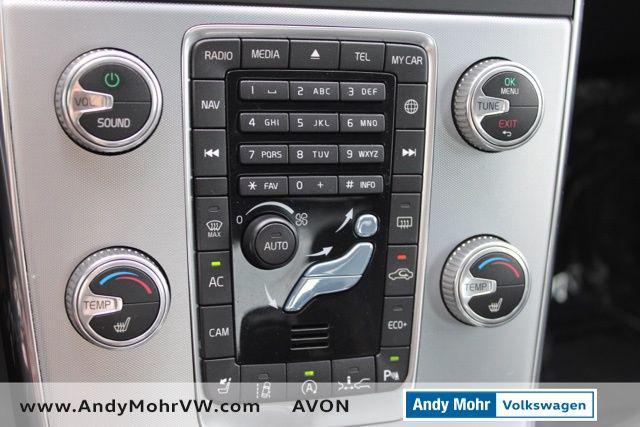 Photo of 2017 Onyx Black Metallic Volvo S60