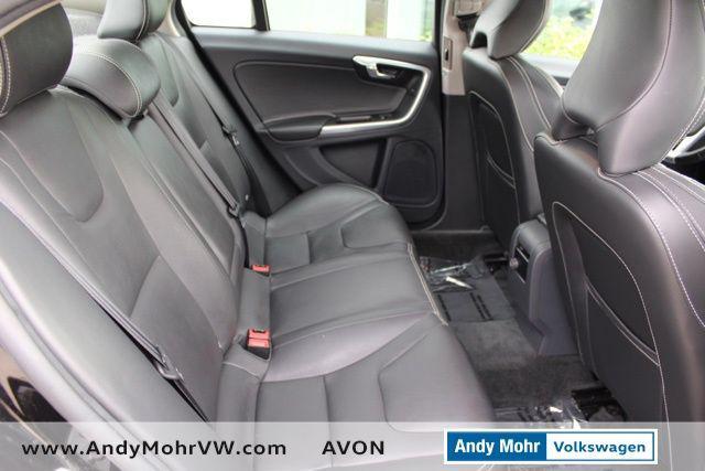 Photo of 2017 Onyx Black Metallic Volvo S60