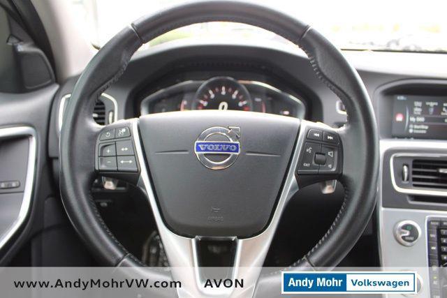 Photo of 2017 Onyx Black Metallic Volvo S60