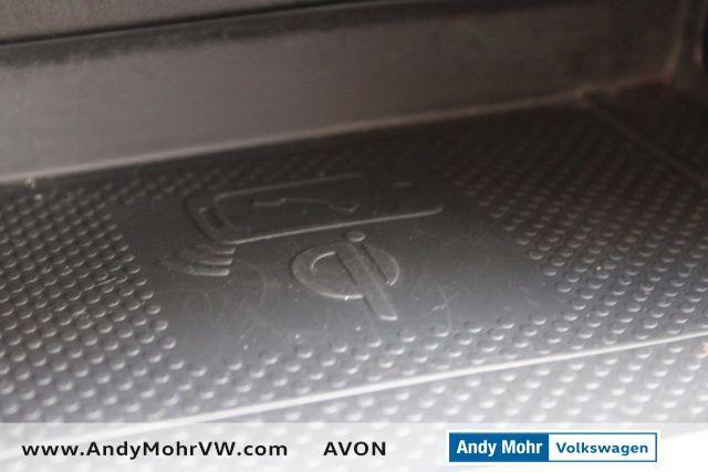 Photo of 2022 Pure White Volkswagen Taos