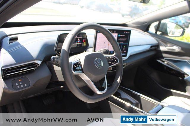 Photo of 2025 Deep Black Pearl Volkswagen ID.4