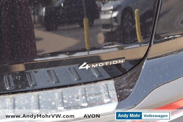 Photo of 2024 Deep Black Pearl Volkswagen Taos